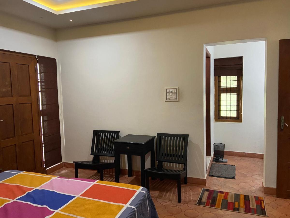 Maleyam Homestay Riverside Kozhikode Luaran gambar
