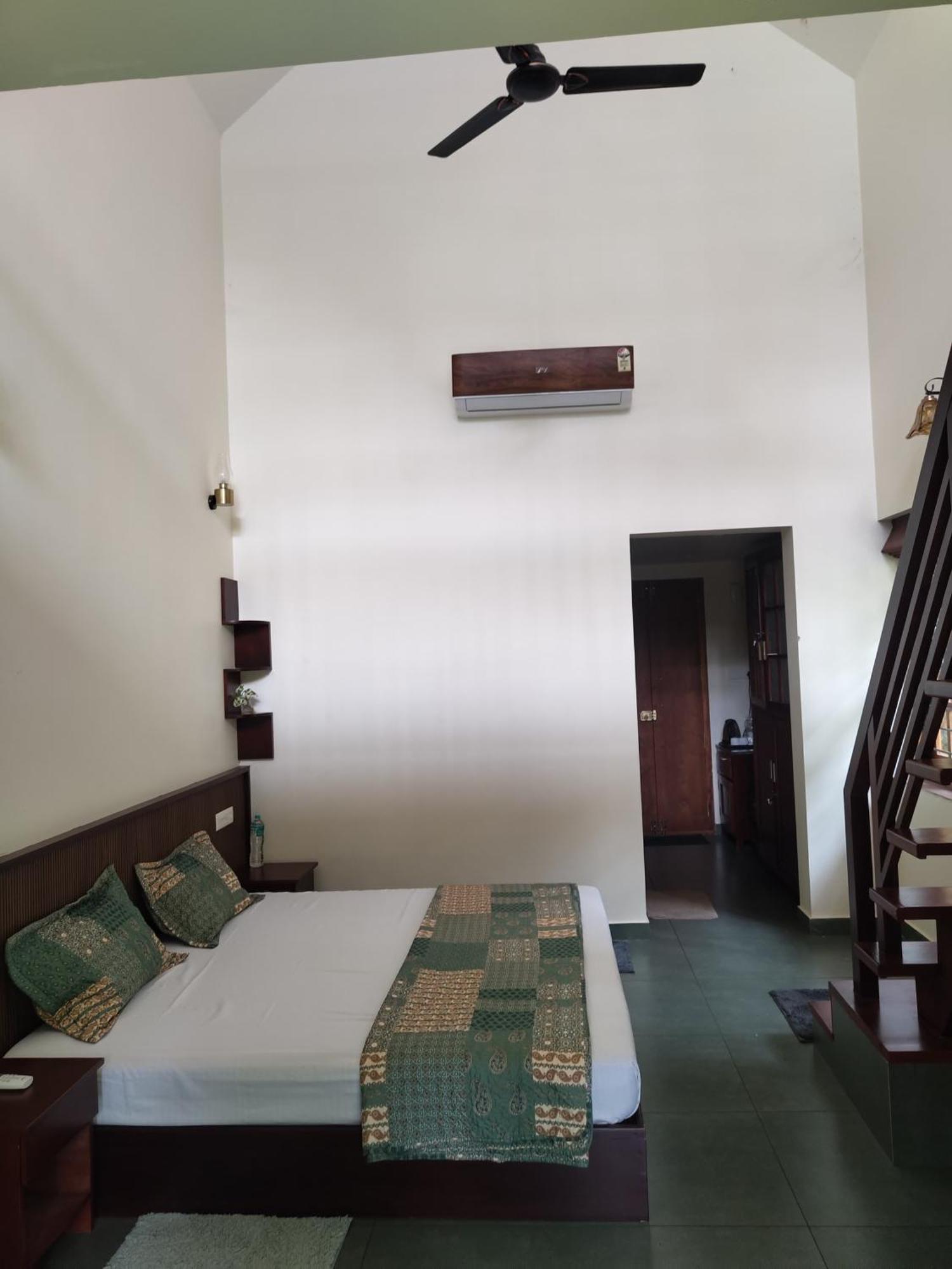 Maleyam Homestay Riverside Kozhikode Luaran gambar