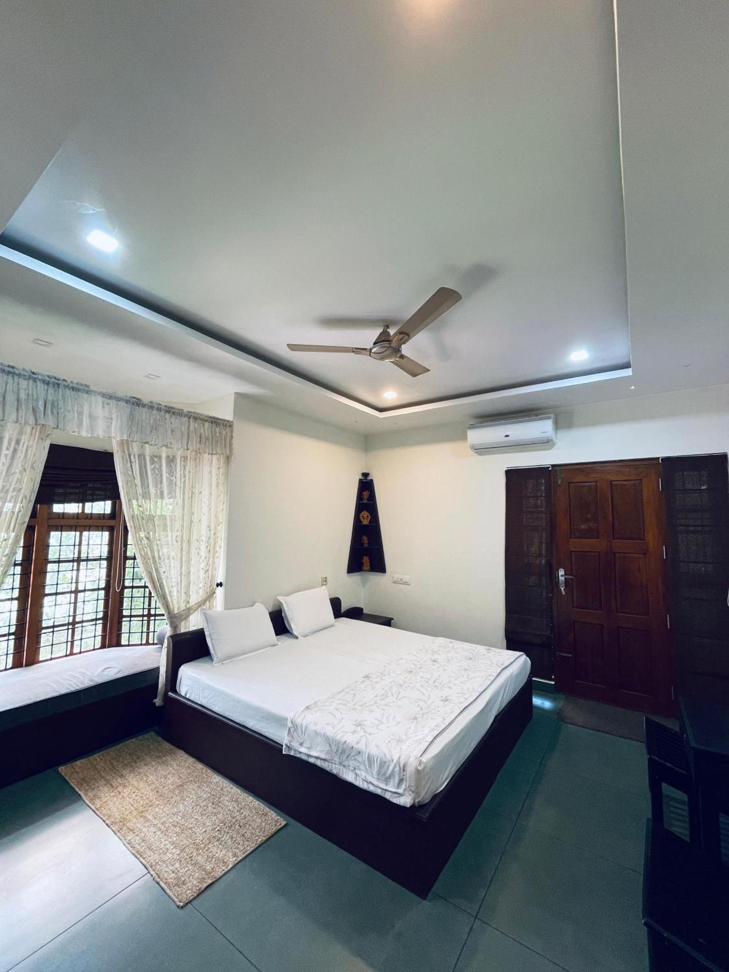 Maleyam Homestay Riverside Kozhikode Luaran gambar