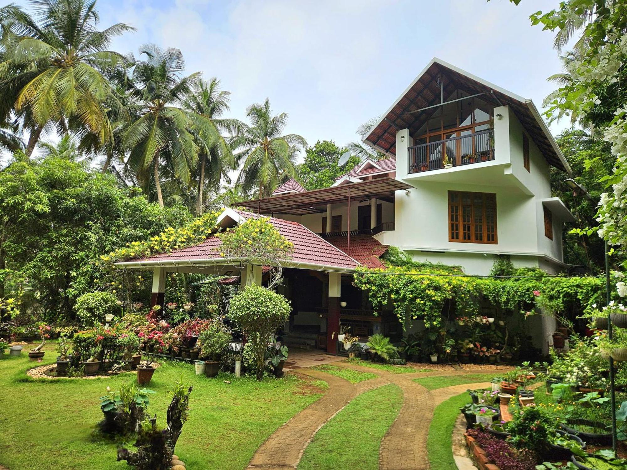 Maleyam Homestay Riverside Kozhikode Luaran gambar