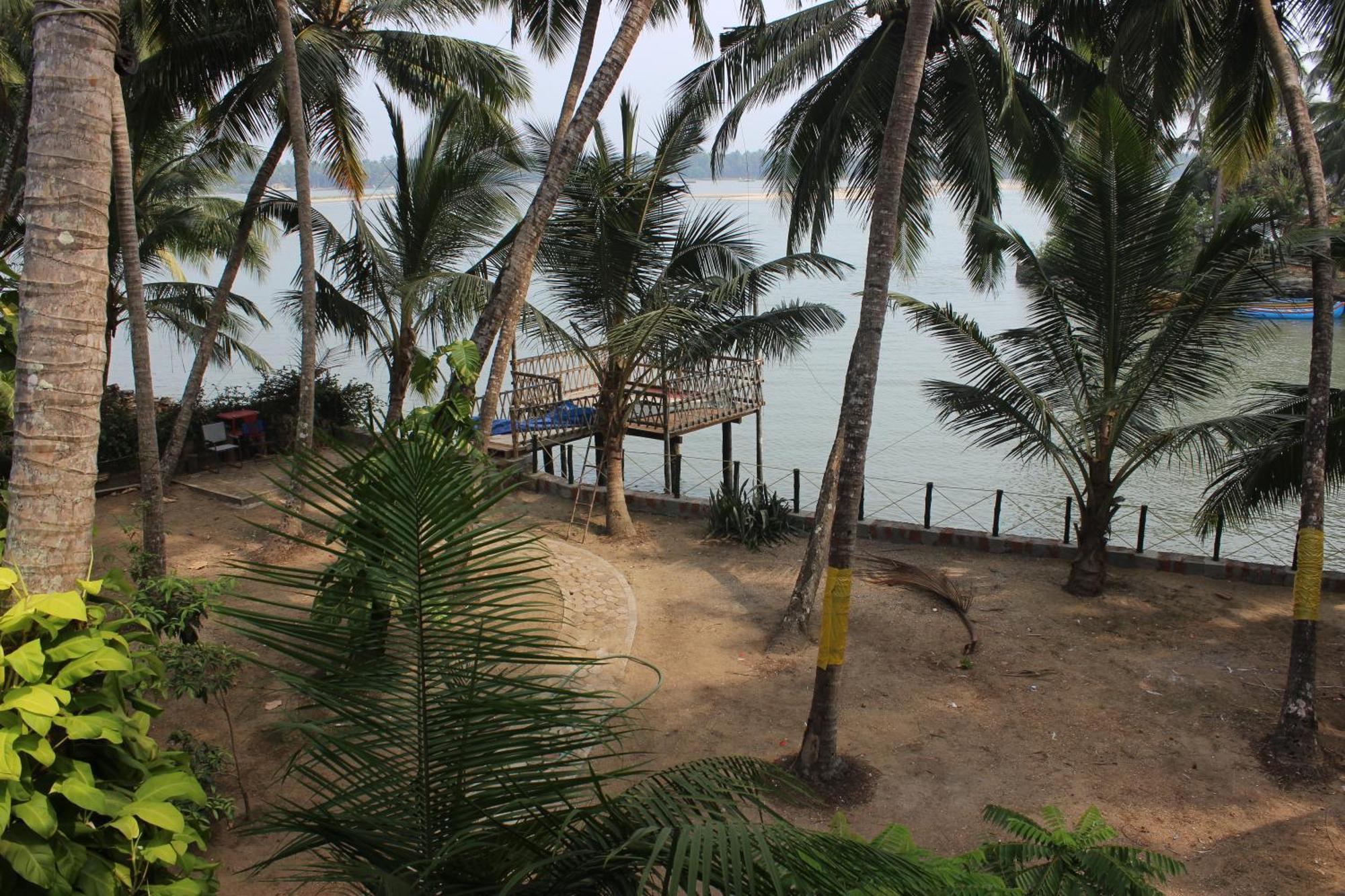 Maleyam Homestay Riverside Kozhikode Luaran gambar