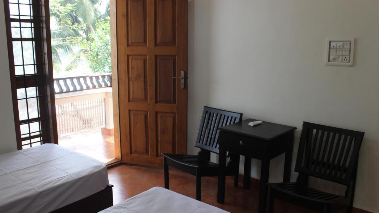 Maleyam Homestay Riverside Kozhikode Luaran gambar